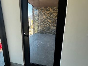 Residencia de Lujo en Venta Fraccionamiento Campestre Santiago, NL.