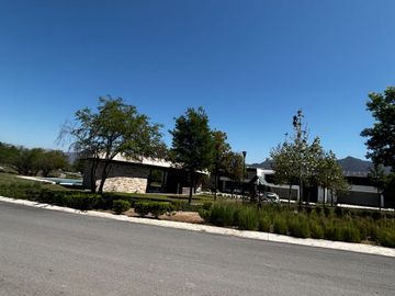Residencia de Lujo en Venta Fraccionamiento Campestre Santiago, NL.