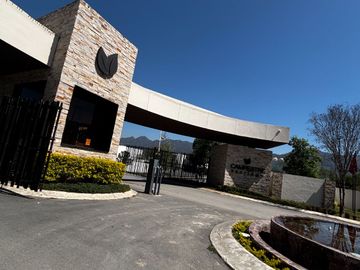 Residencia de Lujo en Venta Fraccionamiento Campestre Santiago, NL.