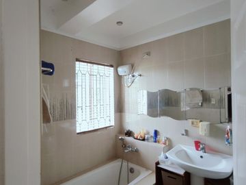 Fully furnished House and lot for sale in Fairway View in Salawag Dasma Cavite