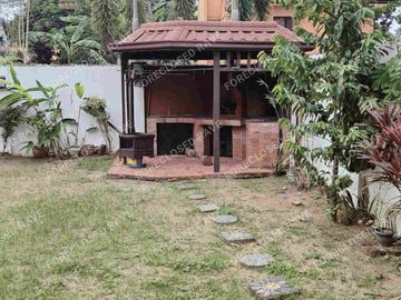 Fully furnished House and lot for sale in Fairway View in Salawag Dasma Cavite