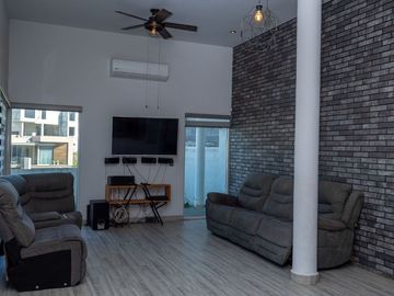 Casa en Venta Carolco 3er Sector. Monterrey