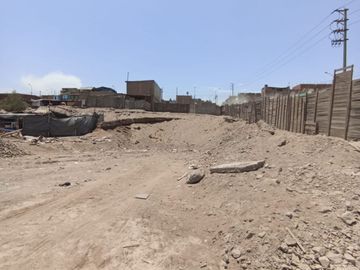 Se Vende Terreno Comercial En Avenida Topografos En Ventanilla