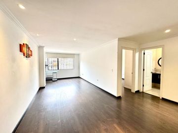 En Venta Departamento Dúplex en Cuenca Sector Zona Rosa