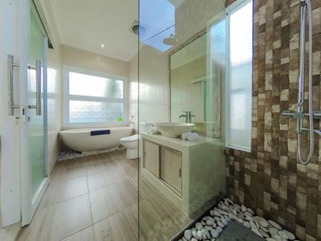 Affordable Spaicous 2 Bedroom Villa Sanur Bali for Rent Yearly