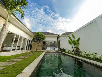 Affordable Spaicous 2 Bedroom Villa Sanur Bali for Rent Yearly