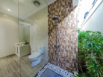 Affordable Spaicous 2 Bedroom Villa Sanur Bali for Rent Yearly