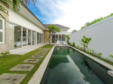 Affordable Spaicous 2 Bedroom Villa Sanur Bali for Rent Yearly