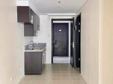 Kasara Urban Resort Residences For Sale Bi Level 141.Sqm Rent To Own Condo Pet friendly