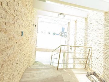 CASA EN VENTA SEMINUEVA – RESIDENCIAL LA MEZZA (CERCA DE LA UDLAP)