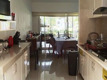 Casa de 4 recámaras en renta Cuernavaca, Xochitepec, Colinas de Santa Fe.