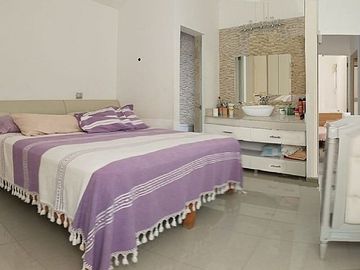 Casa de 4 recámaras en renta Cuernavaca, Xochitepec, Colinas de Santa Fe.