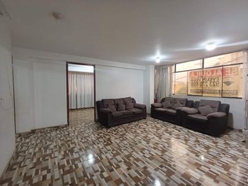 Departamento en Alquiler - Excelente Ubicación en Puente Piedra