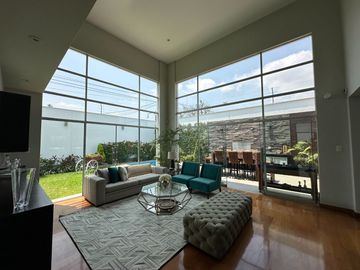 Venta casa en condominio Urb. Sol de la Molina