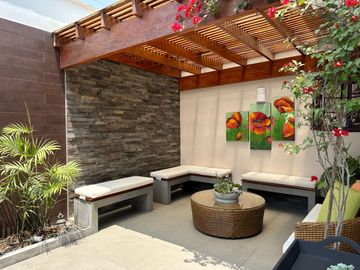 Venta casa en condominio Urb. Sol de la Molina