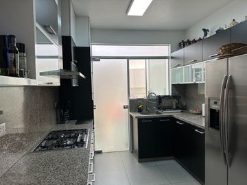 Venta casa en condominio Urb. Sol de la Molina