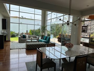 Venta casa en condominio Urb. Sol de la Molina