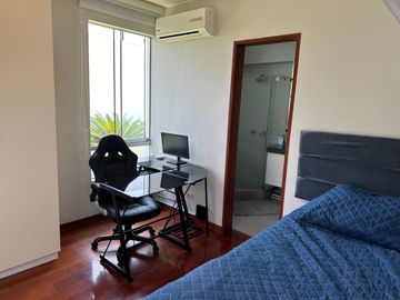 Venta casa en condominio Urb. Sol de la Molina