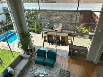Venta casa en condominio Urb. Sol de la Molina