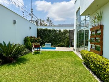 Venta casa en condominio Urb. Sol de la Molina