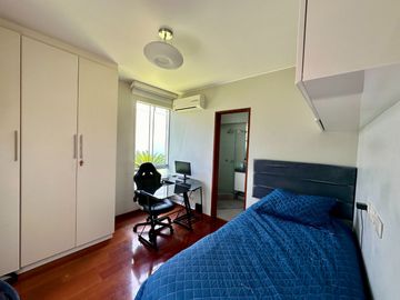 Venta casa en condominio Urb. Sol de la Molina