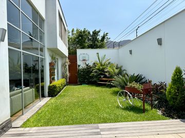 Venta casa en condominio Urb. Sol de la Molina