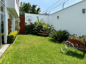 Venta casa en condominio Urb. Sol de la Molina