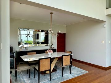 Venta casa en condominio Urb. Sol de la Molina