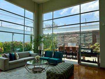 Venta casa en condominio Urb. Sol de la Molina