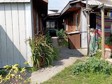 Propiedad central con 3 casas en sitio de 625mts2 Villarrica