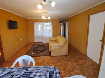 Propiedad central con 3 casas en sitio de 625mts2 Villarrica