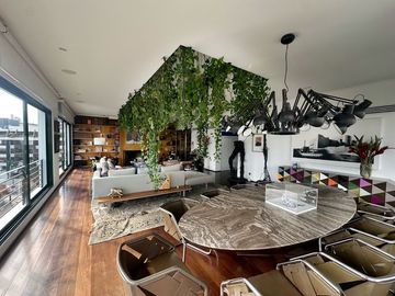 VENTA DE PH DUPLEX EN SAN ISIDRO CERCA A PARQUE LOS PECANOS