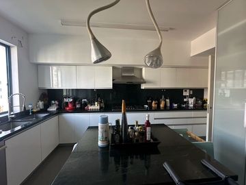 VENTA DE PH DUPLEX EN SAN ISIDRO CERCA A PARQUE LOS PECANOS