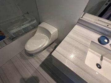 VENTA DE PH DUPLEX EN SAN ISIDRO CERCA A PARQUE LOS PECANOS