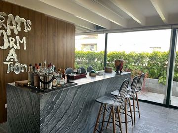 VENTA DE PH DUPLEX EN SAN ISIDRO CERCA A PARQUE LOS PECANOS