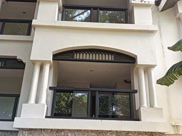 Condo Studio Unit with Balcony and 2 Beds