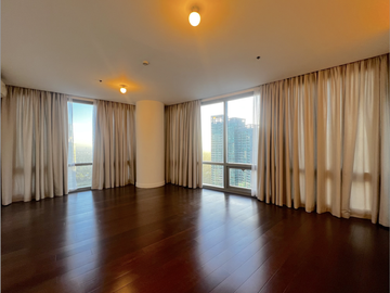 Good Deal Corner 2 Bedroom 2BR Unit for Sale in The Suites BGC Taguig City