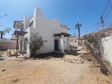 ¡¡Excelente Oportunidad!! Se Vende Casa Esquina 2 pisos, 14.000 UF, en Jardines del Sur en la ciudad de Antofagasta