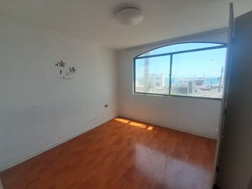 ¡¡Excelente Oportunidad!! Se Vende Casa Esquina 2 pisos, 14.000 UF, en Jardines del Sur en la ciudad de Antofagasta