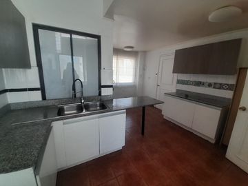 ¡¡Excelente Oportunidad!! Se Vende Casa Esquina 2 pisos, 14.000 UF, en Jardines del Sur en la ciudad de Antofagasta