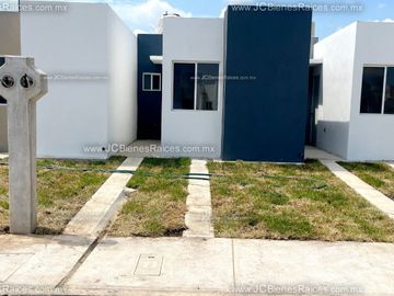 🏠Casa en Venta a 10 minutos del  Aeropuerto🛫💲733,950