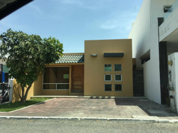 Paquete de Inmuebles en Cd Victoria – Derechos Adj.