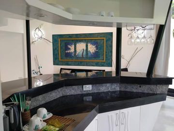 Hydra Apartment with Balcony