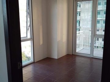 Kasara Urban Resort Residences 2 Bedroom Unit with Balcony Rent to Own Condo in Pasig near Tiendesitas Eastwood Makati BGC