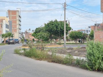 VENTA DE TERRENO EN URB. LOS SAUCES PRIMERA ETAPA