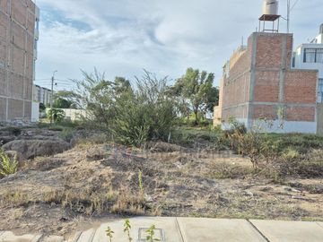 VENTA DE TERRENO EN URB. LOS SAUCES PRIMERA ETAPA