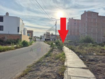 VENTA DE TERRENO EN URB. LOS SAUCES PRIMERA ETAPA