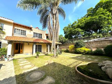 Venta de casa en Fraccionamiento de Jiutepec, Morelos