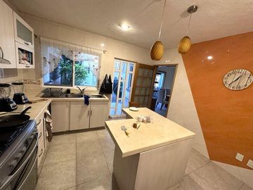 Venta de casa en Fraccionamiento de Jiutepec, Morelos