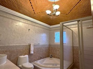 Venta de casa en Fraccionamiento de Jiutepec, Morelos